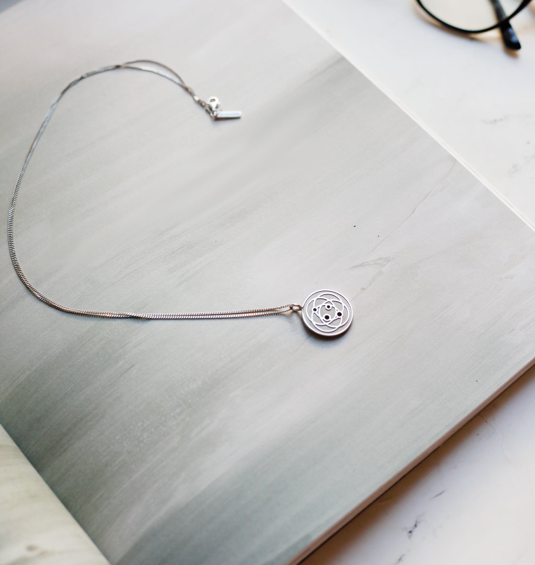 Harmoni Pendant Single - Stainless - Large (25 mm)