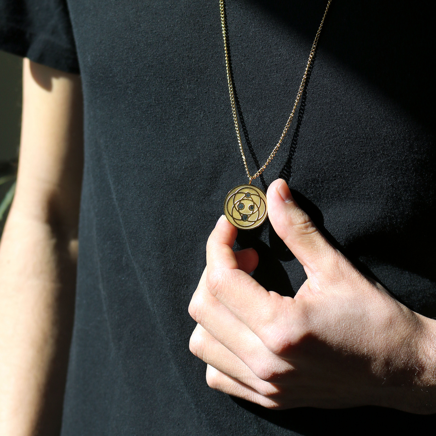 EMF ゴールドメッキのHarmoniペンダント | rotarynewsonline.org